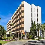 Hotel Sumba 4*